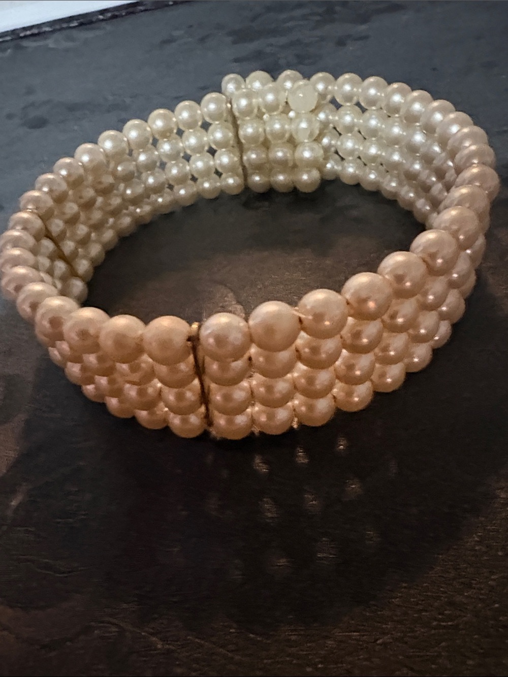 VINTAGE 70s FAUX CREAM PEARL 4-STAND CHOKER 14" NECKLACE